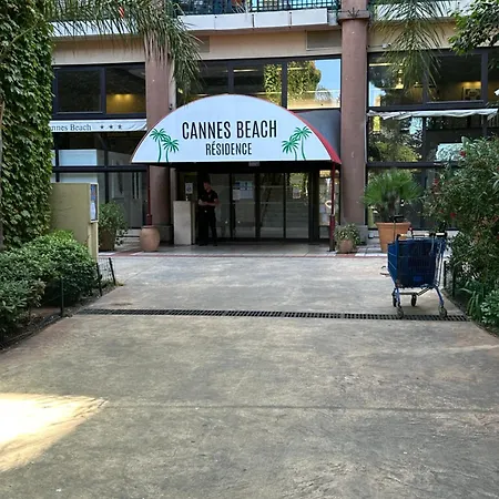 Avec Terrasse, Piscine, Acces Direct דירה